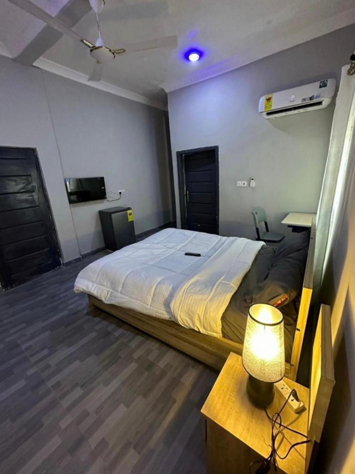 Northwold Hotel Sotuom المظهر الخارجي الصورة