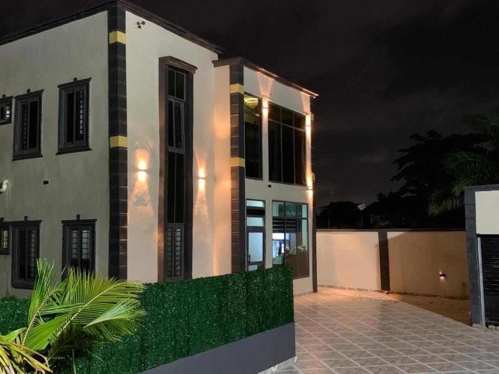 Northwold Hotel Sotuom المظهر الخارجي الصورة